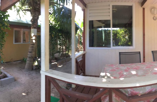 Room Vaimaha 2 pax beach access air-conditioned kitchen bathroom, free breakfast