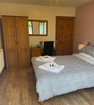 Rooms at the Huntsman Inn