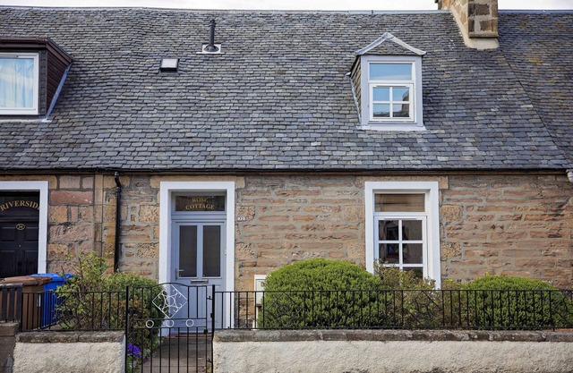 Rose Cottage City Centre - near the River Ness