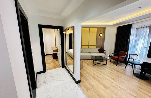 Rose Point Residence