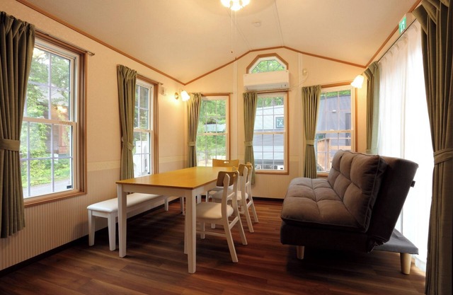 Royal One trailer house for rent Room only n/Kitaazumi-gun Nagano