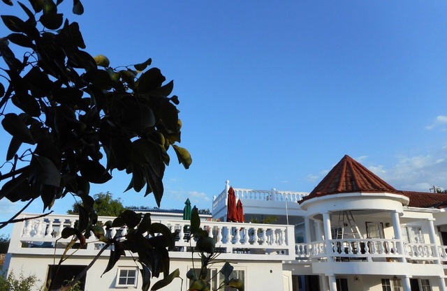 Royal Vista is new luxury villa at Silver Sands Jamaica, overlooking the ocean