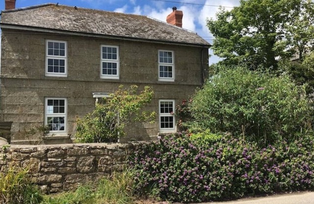 Rural Georgian detached house, close to coast and local beaches