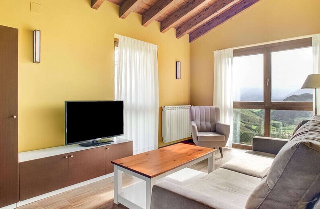Rustic apartment in Parres Asturias with a splendid view