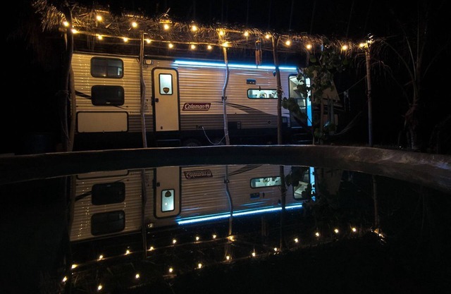 RV on the beach with pool and Starlink