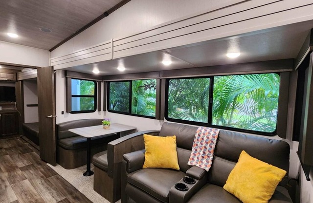 RV Rental at River Ranch, 2Bed/2Ba! 251