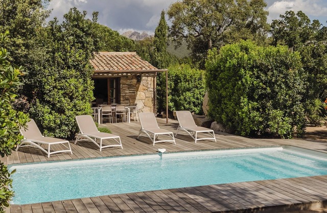 STE LUCIA DE PORTO VECCHIO new barn air conditioning/heated pool (classified *)