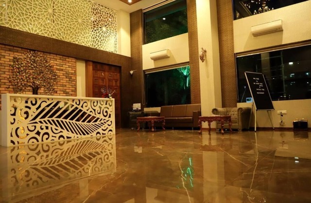 Sai Neem Tree Hotel
