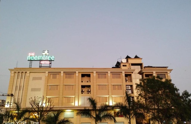 Sai Neem Tree Hotel