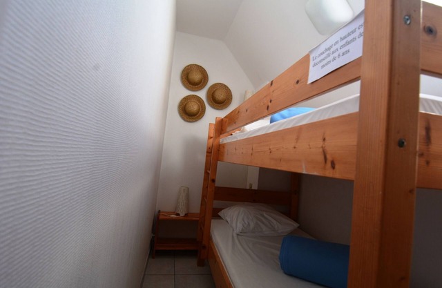 Saint-Lunaire apartment near shopping beaches