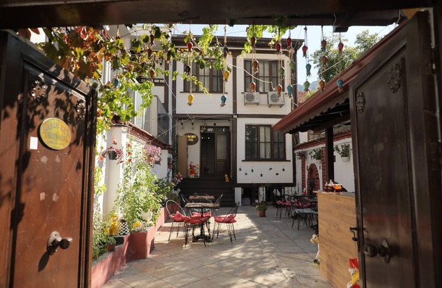 Salih Bey Konağı