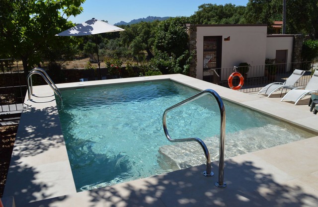 San Pedro Rural Apartments (3 pax) in Valencia de Alcántara