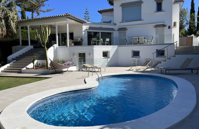 San Pedro Large Luxury Villa on Real Club de Golf Guadalmina