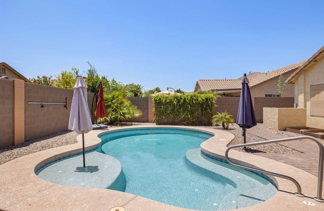 San Tan Heights Getaway