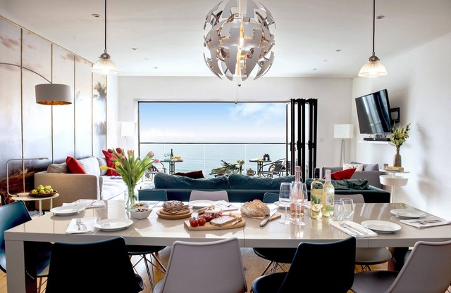 Sandpiper - Beach-side House with Terrace Hot Tub and Stunning Views
