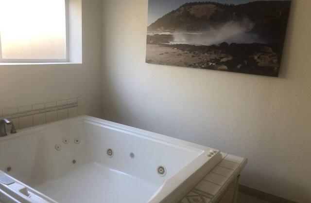 Sandpiper Suite 108