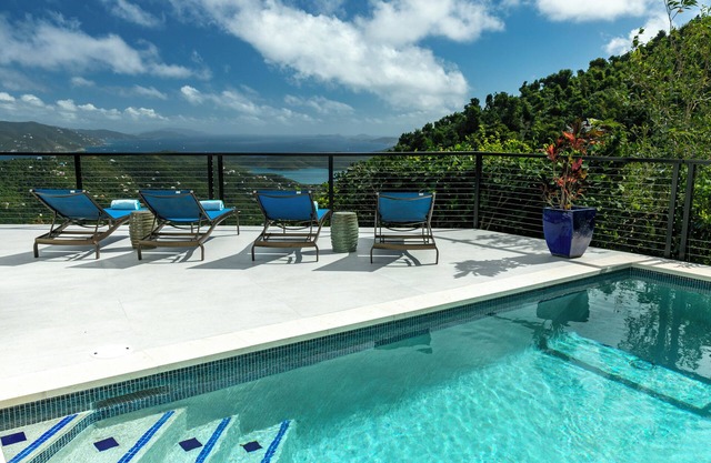 Sapphire Sunrise~ private pool! Perfect location to enjoy all of St. John!