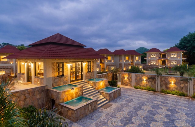 Sarasiruham Resort Private Pool Villa