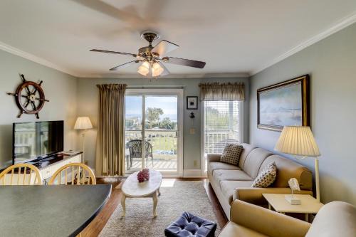 SC217A: 217A Sea Cabin