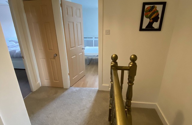 Scandi Style Maisonette with Garden, Shoreditch