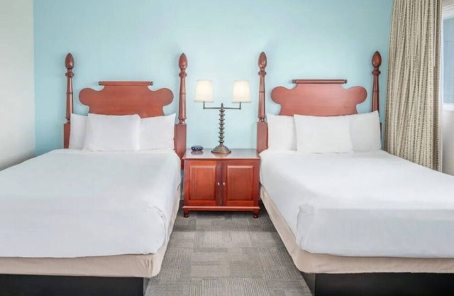 Scenic Garden View Rooms! Enjoy Relaxing Pool + Fireplace | Near Hoaloha Park