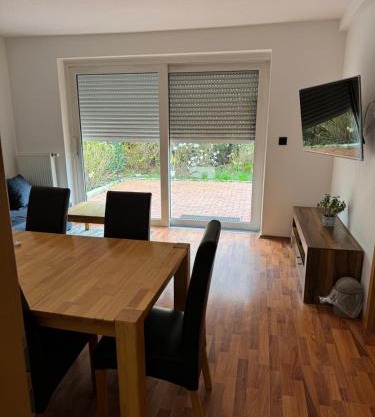 Schöne EG Wohnung mit TV, Wlan und Küche - Maria