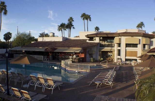 Scottsdale Camelback Resort Spacious 2BR Condo with Playground