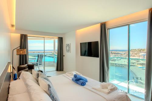 Sea Breeze Suites