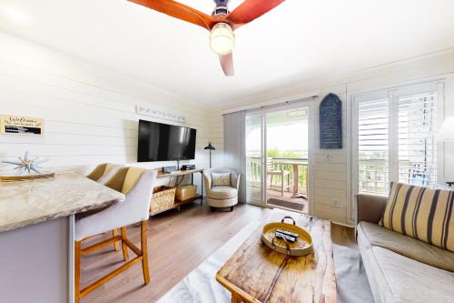 Sea Cabin 337C