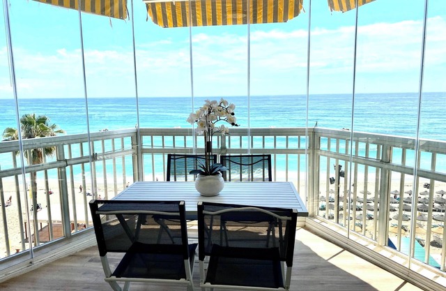 Sea front, 1 bedroom apartment, Fuengirola.