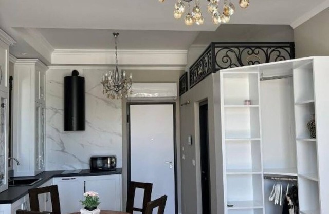 Sea Pearl Apartment: 1 Bedroom Deluxe Apartment with City View