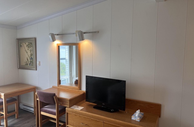 Sea Raven Motel