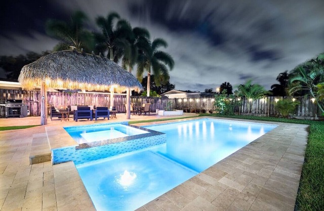 Sea-Renity- Paradise Oasis by Ocean w/Pool & Spa