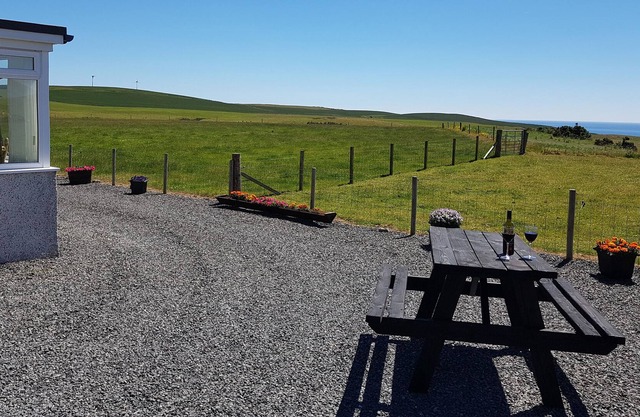 Sea view 3 bedroom Bungalow set in the peaceful countryside