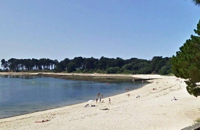 Sea view and direct access to the beach - St Philibert