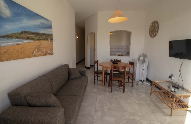 Sea view apartment, 2 rooms. Flat 3