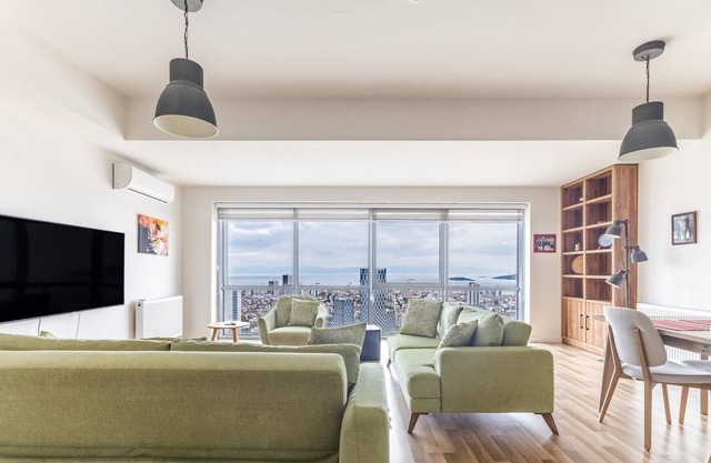 Sea View New Built Residence Near Kartal Coast