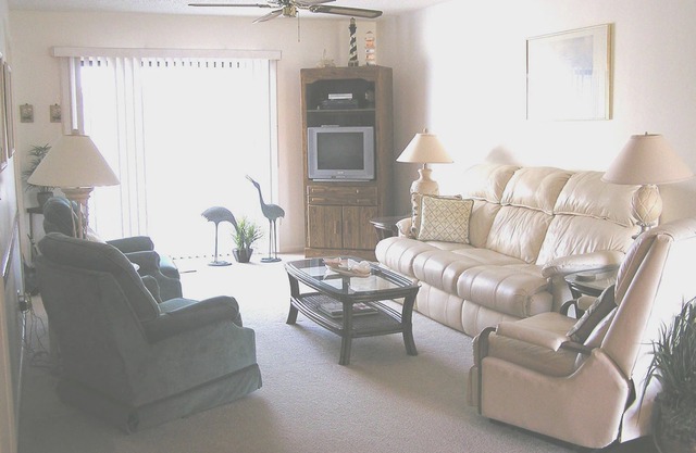 Sea Woods 3/2 Condo Unit 263