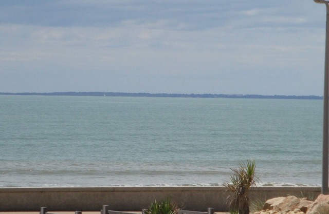 Seafront apartment for 4 people 1 bedroom