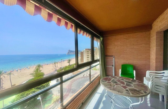 SEAFRONT PONIENTE BEACH BENIDORM R049