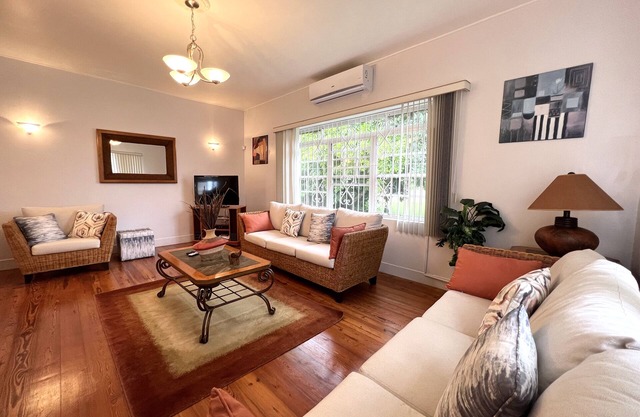 Seagaze beach house is perfect for family, a few steps to the beach