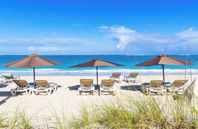 SEASCAPE on Grace Bay TOWNHOMES