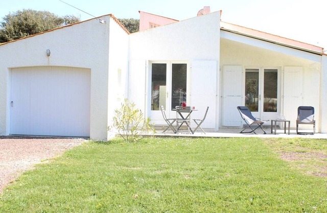 Seaside 4-Room House, 6 Sleeps, 100m from Beach, Parking, Terrace - Saint-Georges-d'Oléron