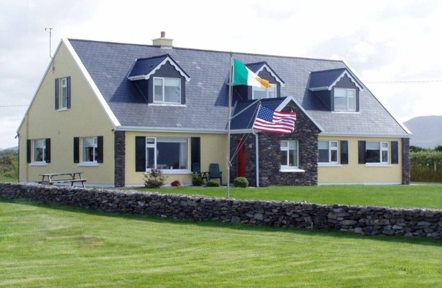 Seaside Irish Home Next to World Class Golf, Fishing & Hiking