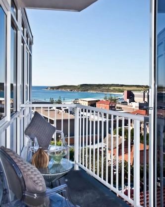 Seaside Serenity Stunning Beach Views in Maroubra