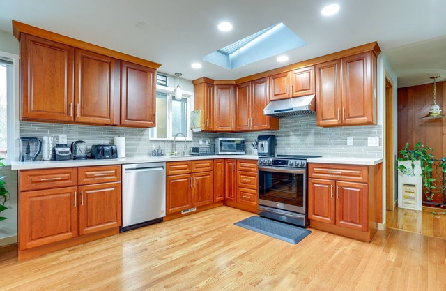 Seattle Vacation Rental w/ Fireplace & Grill!