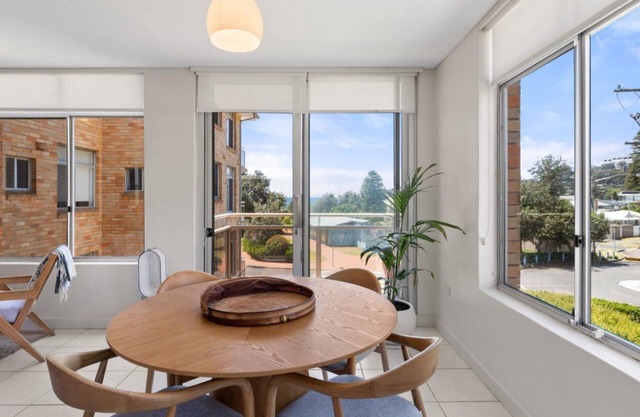 Seaview 6 - Great Views in the Heart of Avoca