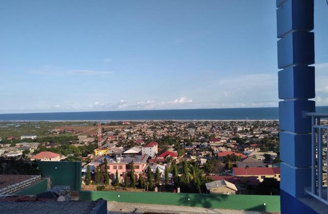 Seaview Apartments
