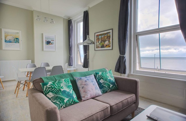 Seaview - Hastings