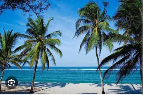 SEBULENI LUXURY HOMESTAY - WALK TO NYALi BEACH